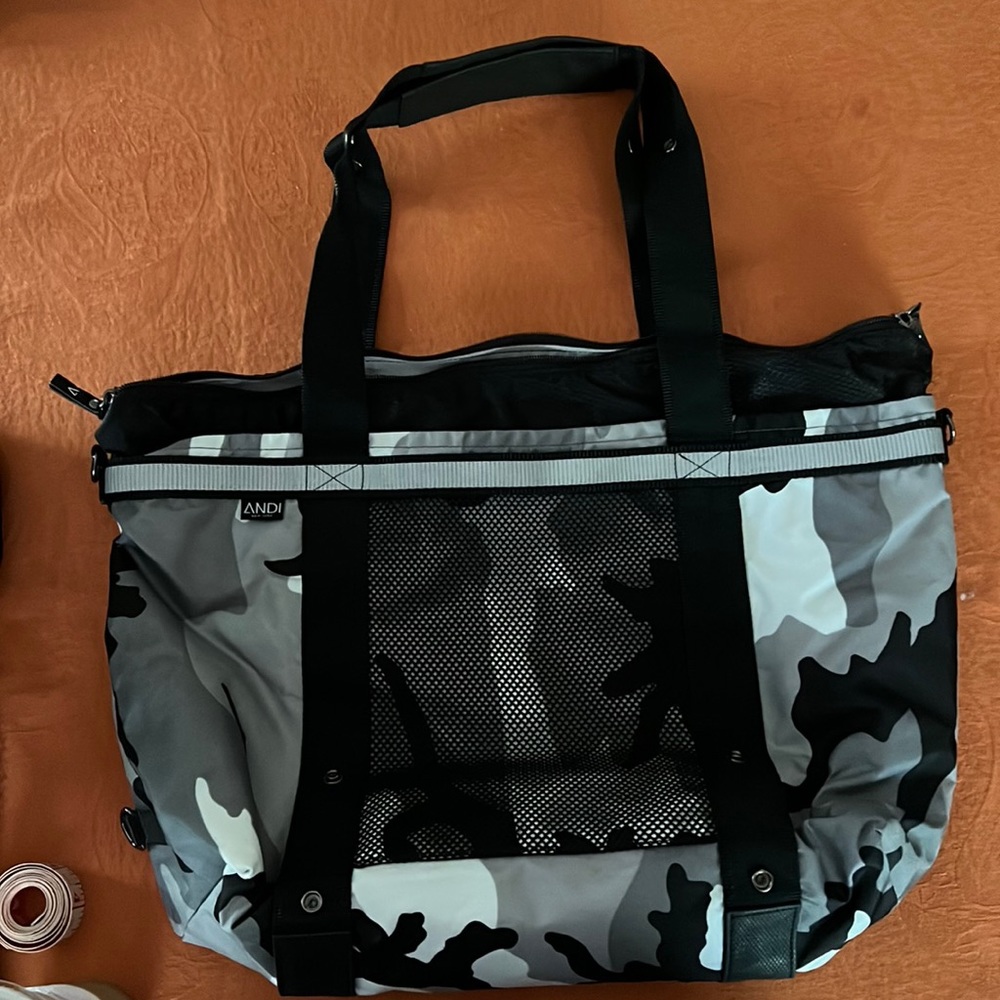 Like-new ANDI New York tote